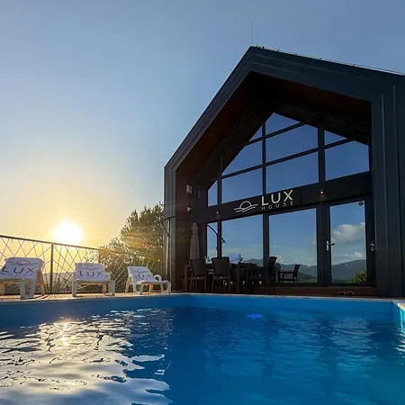 Lux House Vikendica