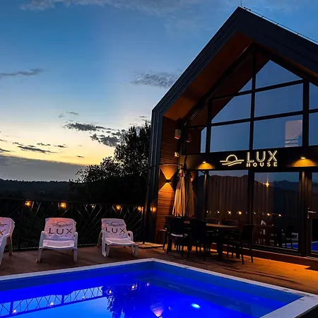 Lux House * Hadzici