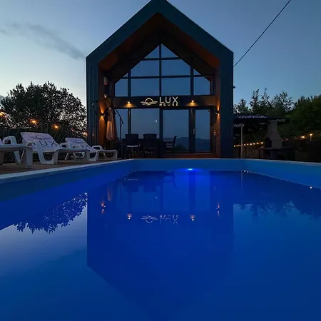 Lux House Hadzici