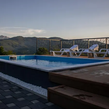 Lux House *