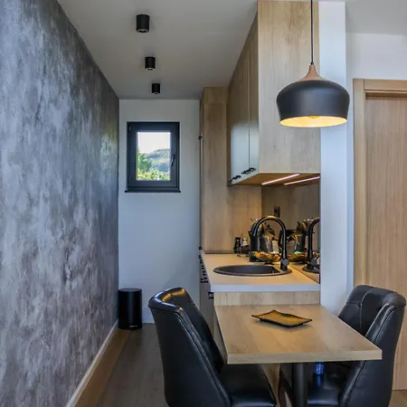 Lux House * Hadzici