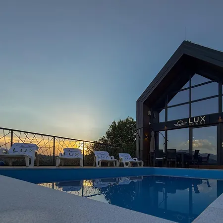 Lux House * Hadzici
