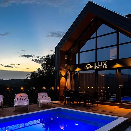 Prázdninový dům Lux House