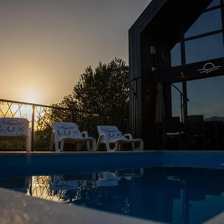 Lux House * Hadzici