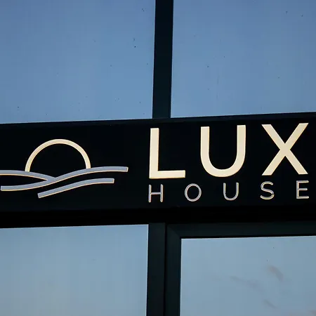 Lux House * Hadzici